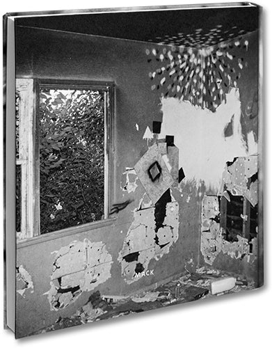 Vandalism John Divola - MACK
