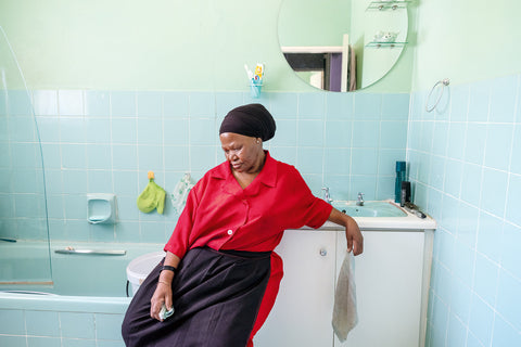 Lindokuhle Sobekwa: ‘I carry Her photo with Me’ [Online Talk]