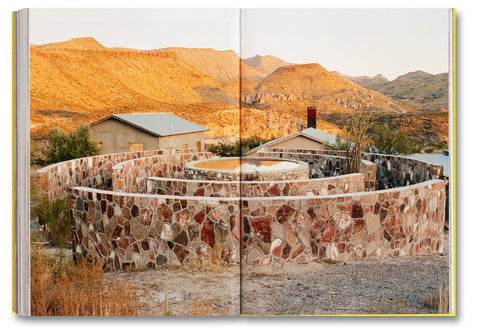 Donald Judd Spaces